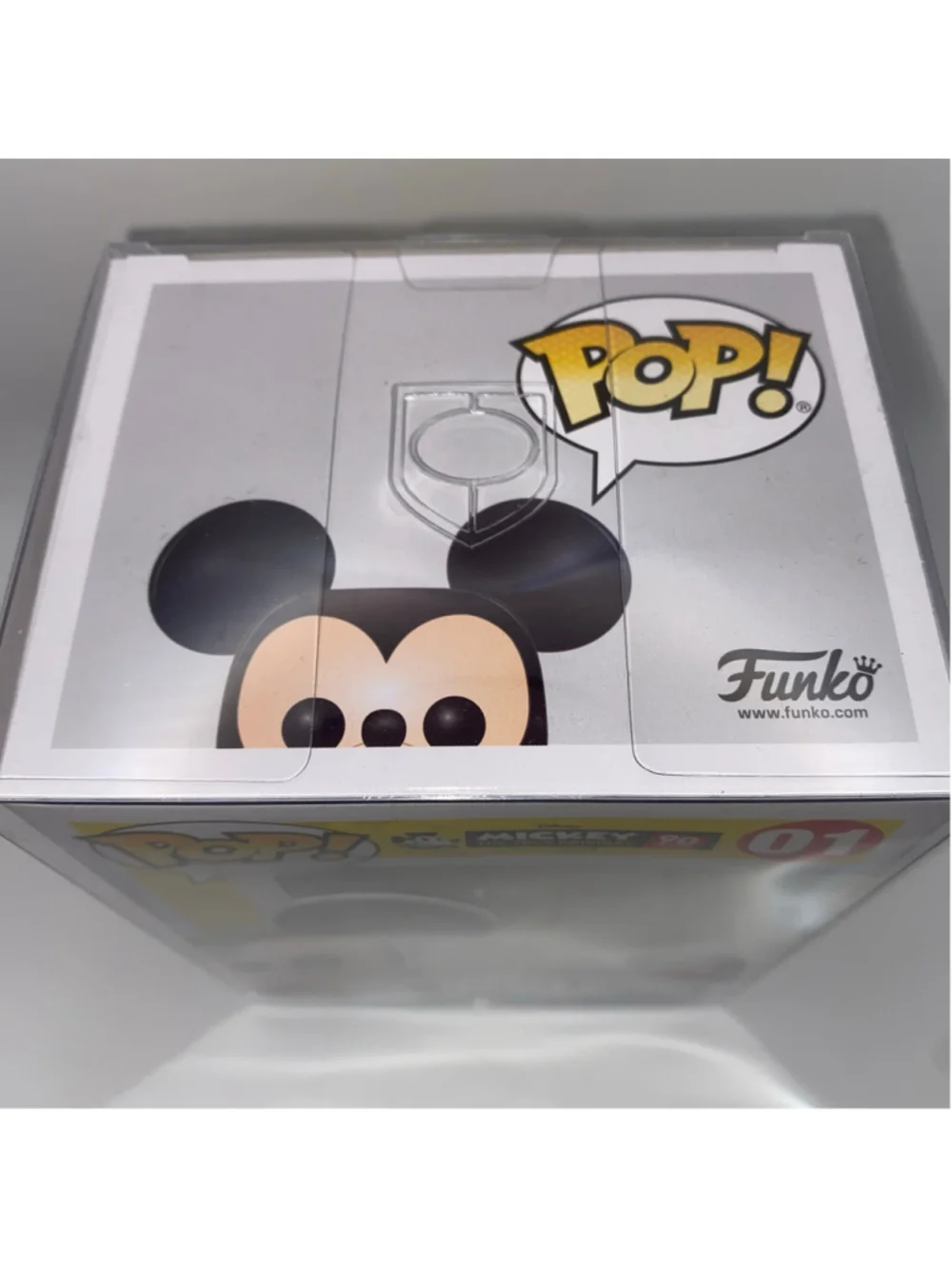 Funko Pop Mickey Mouse True Original 90 year Limited Edition 01 Yellow Variant